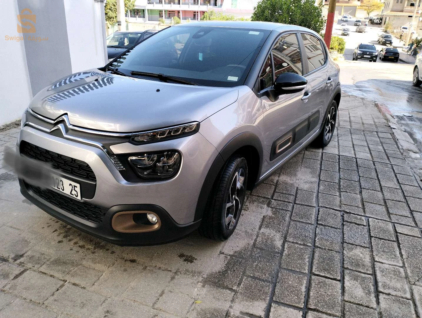 سيارة فرنسية 3ans-
édition limitée 
1.2essence 83 chvx