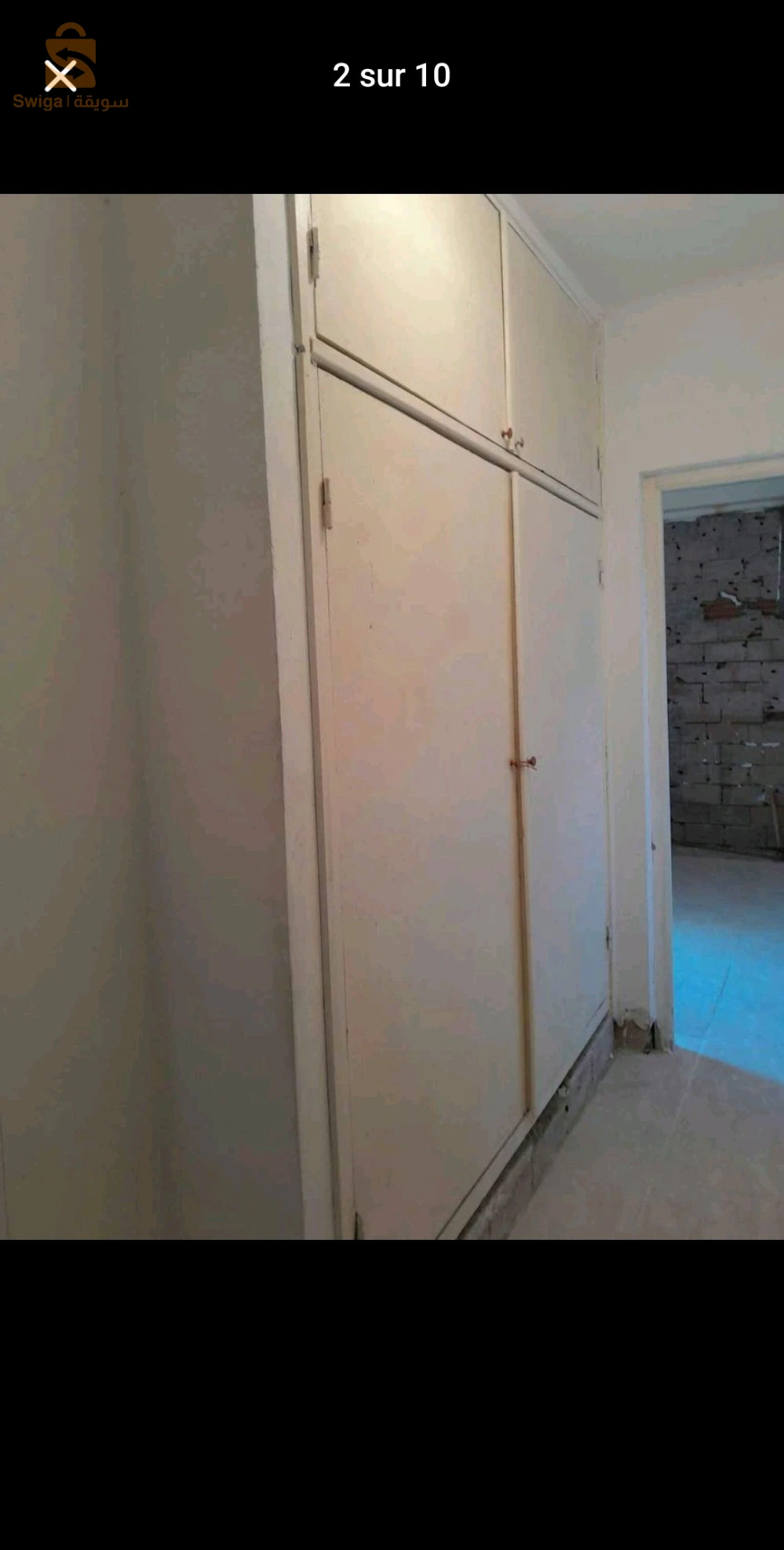 je mais le matériel très bonne qualité. table de travail/armoire pizza 🍕 🍕/ radiateur chauffage kangoo 1.5 dci d'origine très bonne état