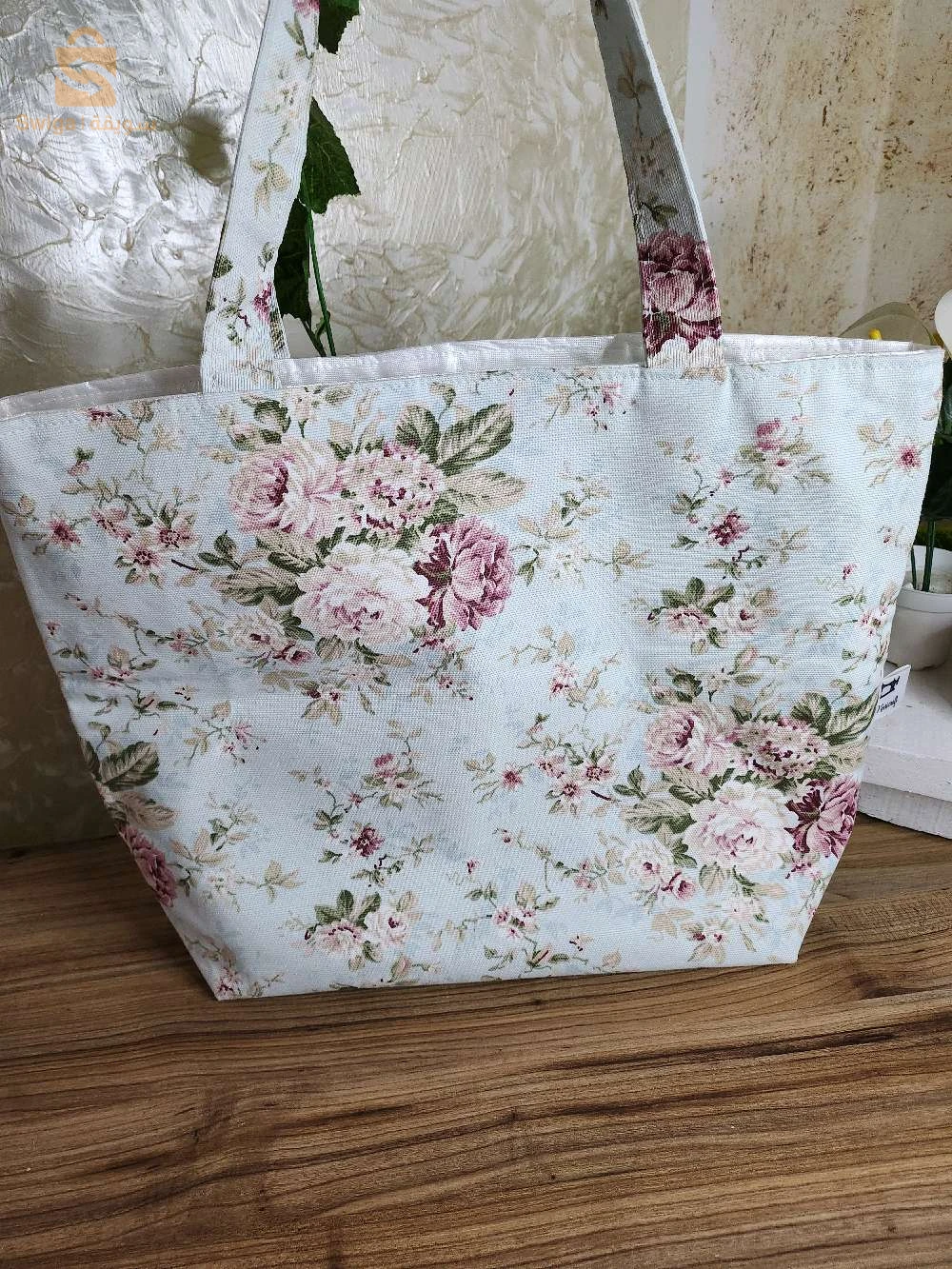 طقم متيز خاص بالخرجات