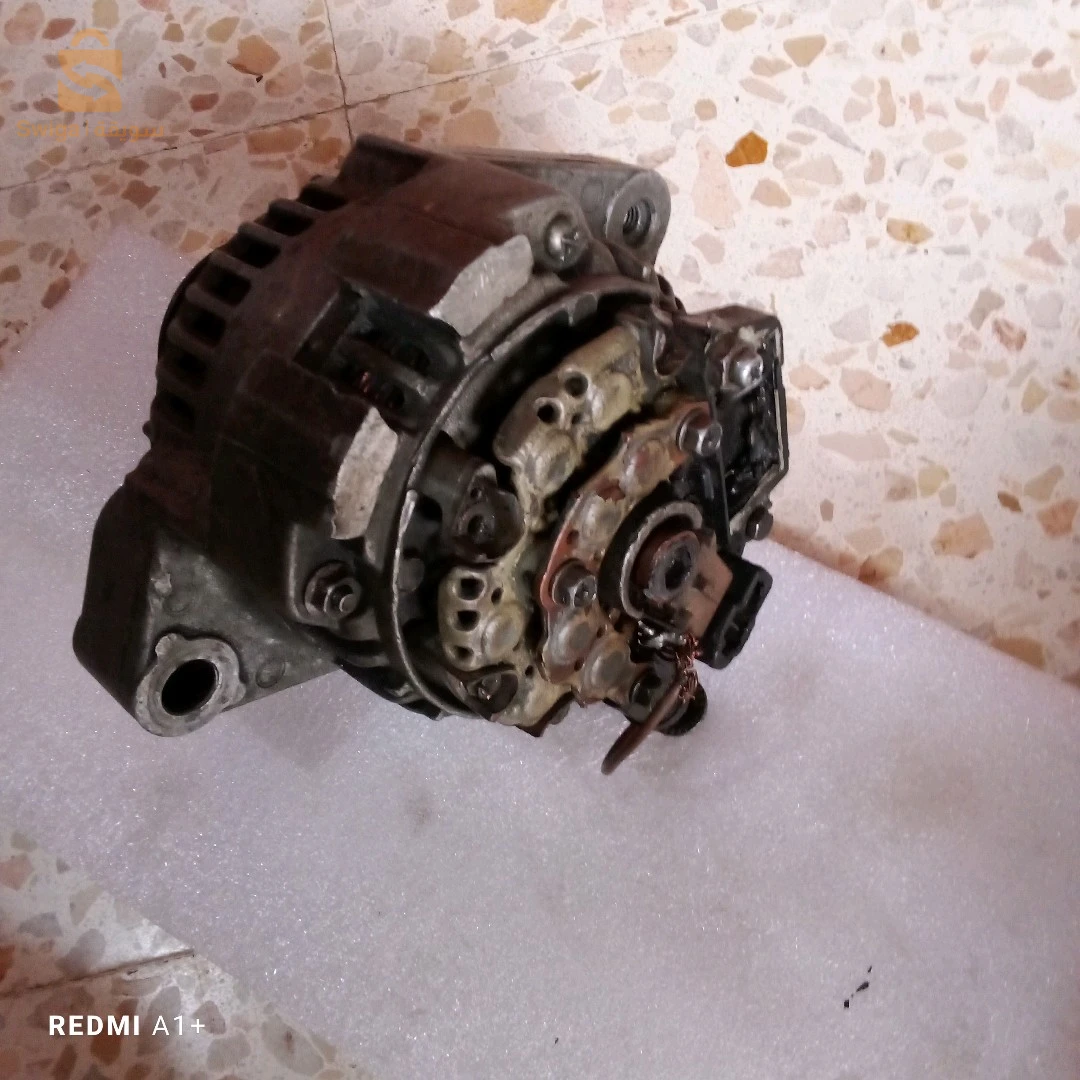 Avendre Alternateure.QQ+charade daihatsu