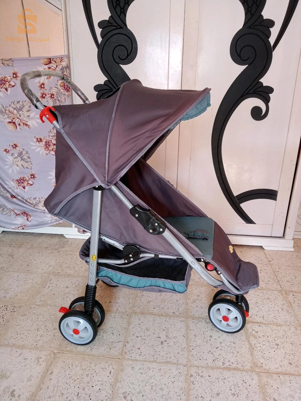 عربات أطفال بحالة جيدة للبيع