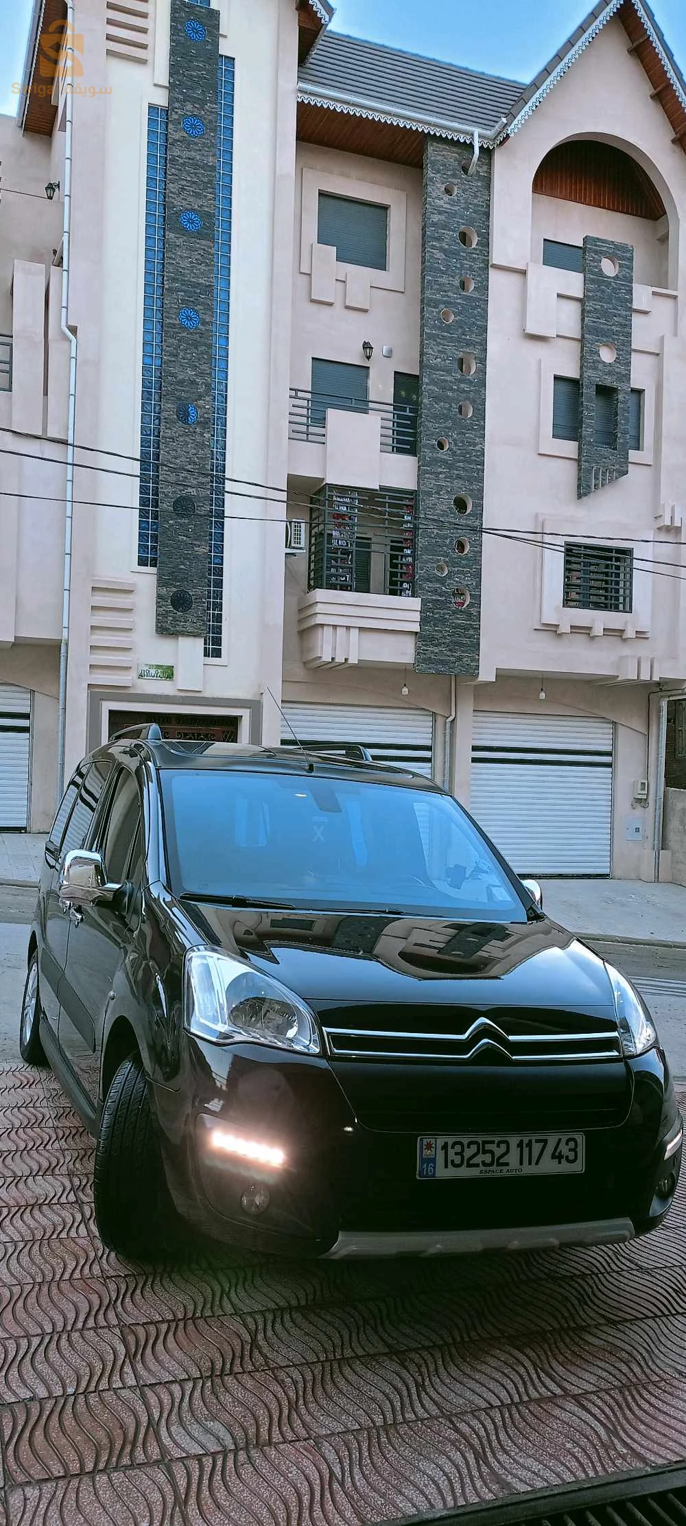 Citroën berlingo Fransawi 2017 la tout machi 185000
