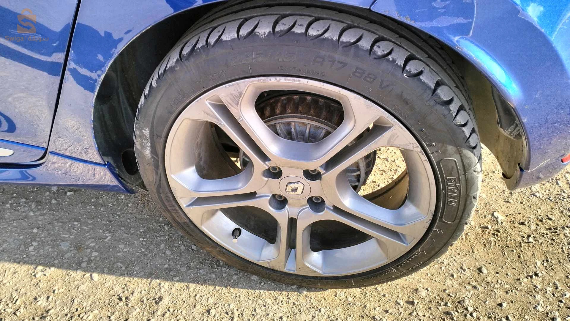 سيارة clio4 gtlain
