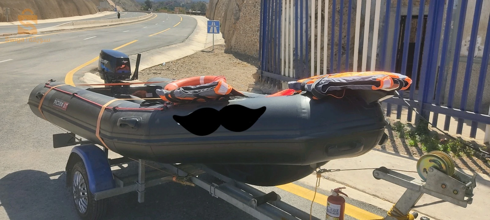 semi-rigide bateau de plaisance