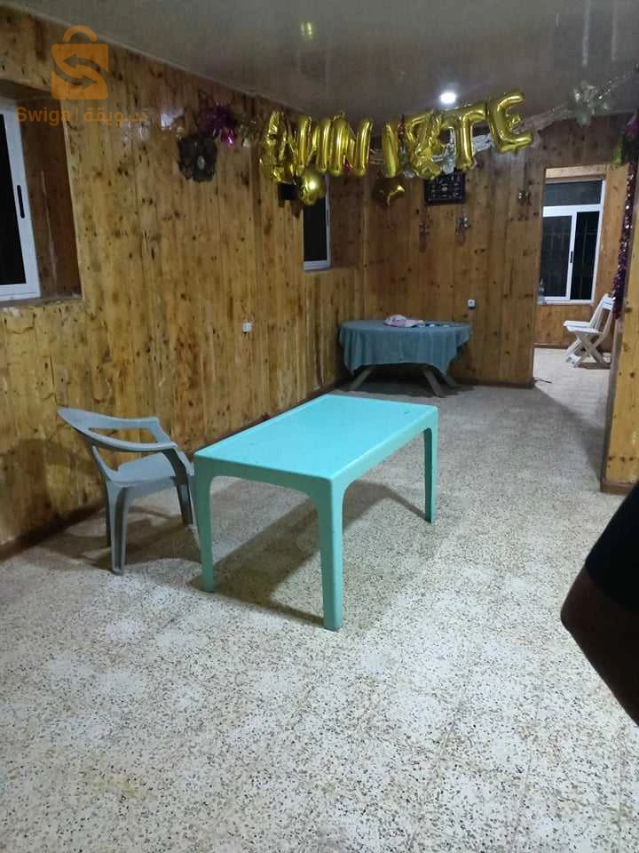مسكن بشاطئ البحر
