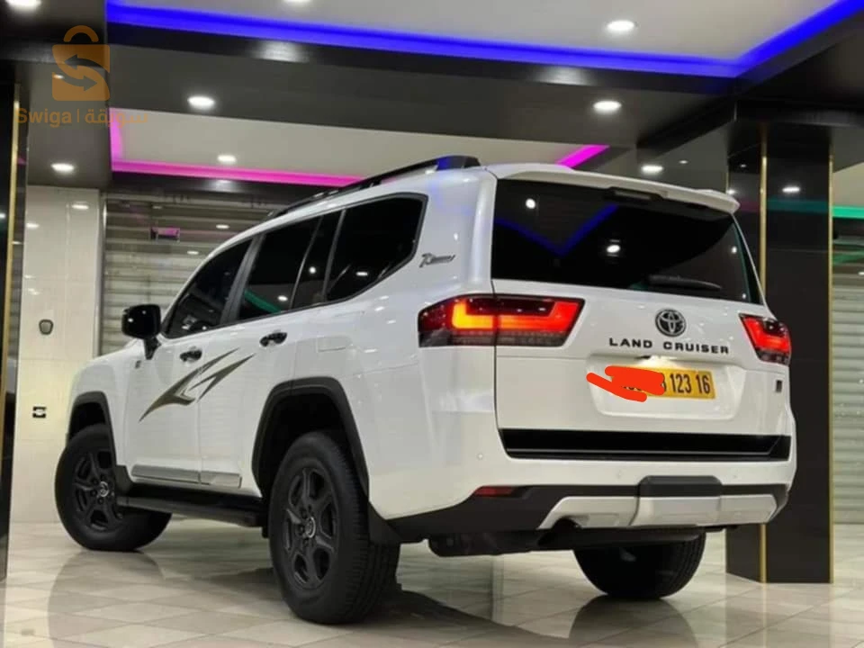 Land cruiser GR sport V6 twin turbo