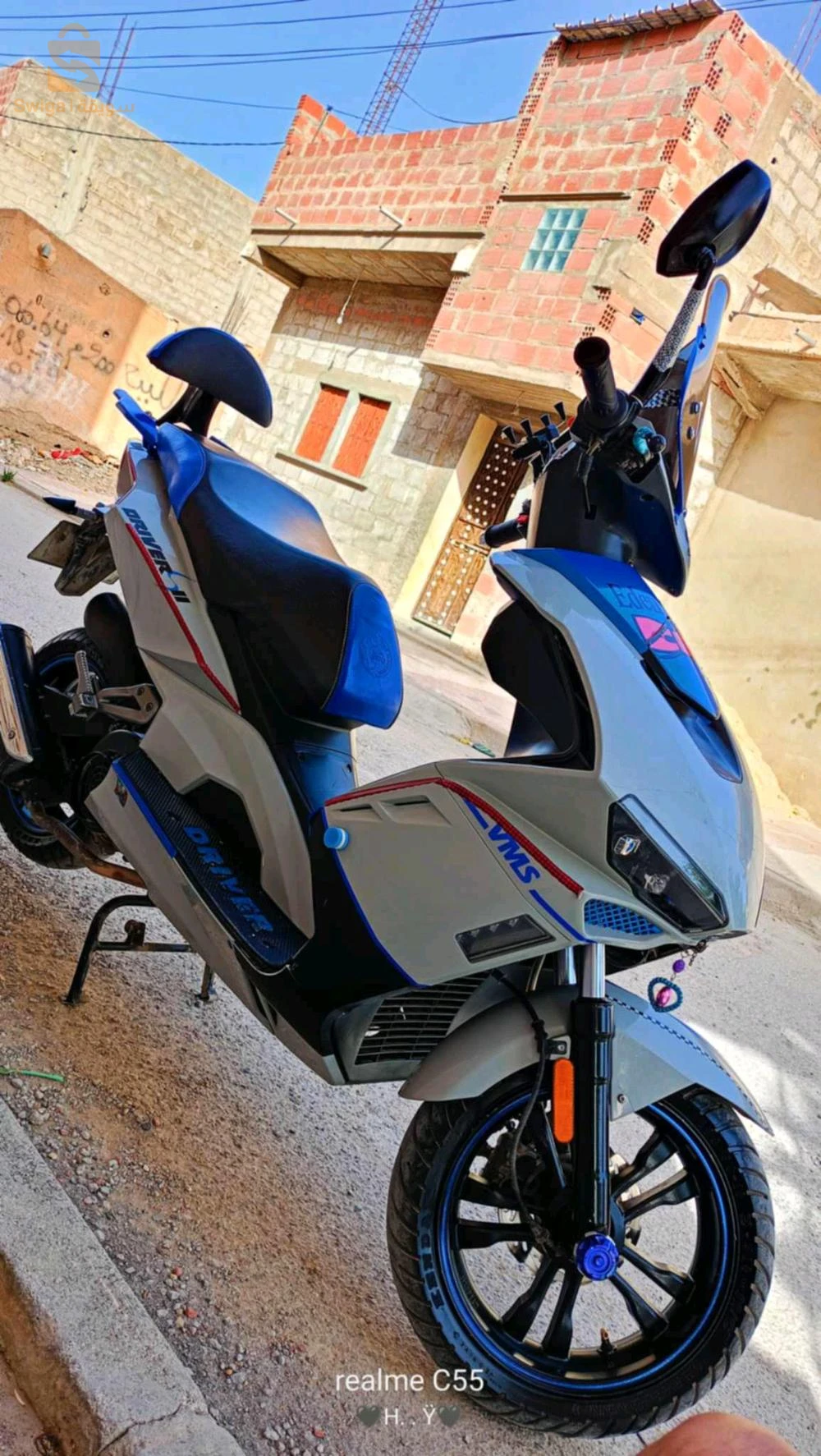 Vms Draiver 2023
ماشية 22 الف 
وراقيها صافين
باطري جديدة 
بنو اريار جديد 
فيها خبشات في لكاريناج 
موطو اميزو بروميار ما 
طالب 22 وفيها مساعدة