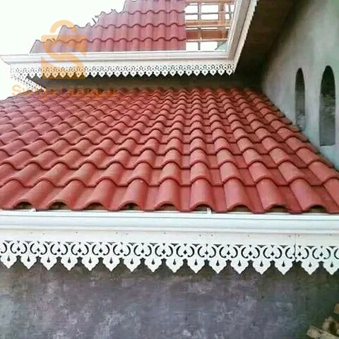 تركيب القرميد و الأسقف الخشبية و إعادة الترميم مع إمكانية التنقل بين الولايات 0781815912