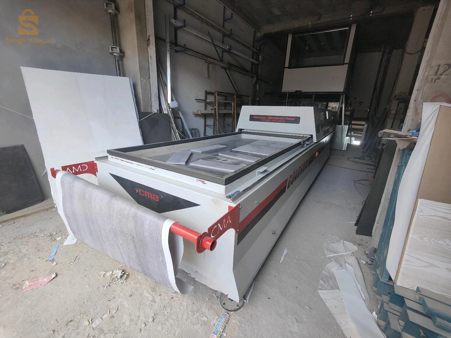 presse munbrane vaccum CMA CNC 180*400 plaqueuse de cham 5 opération