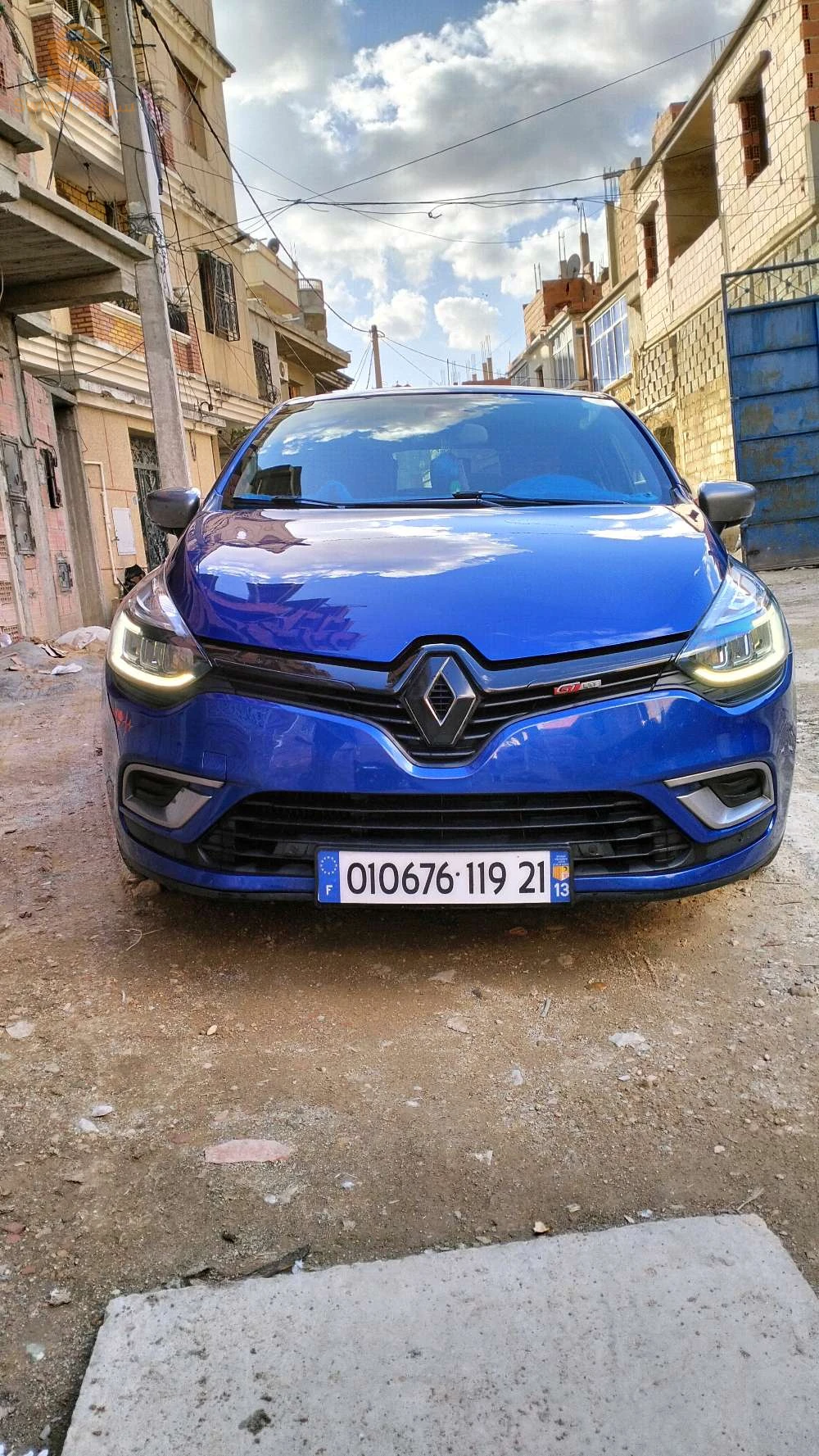 سيارة clio4 gtlain