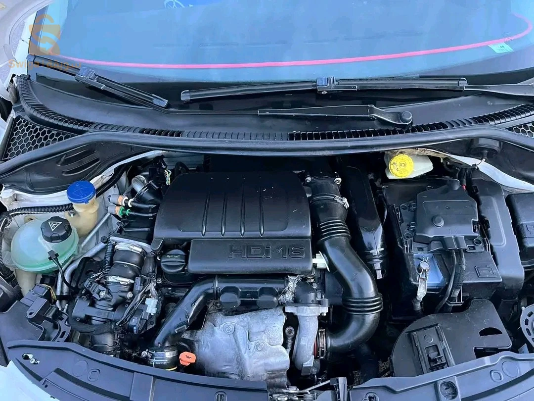 0555768440