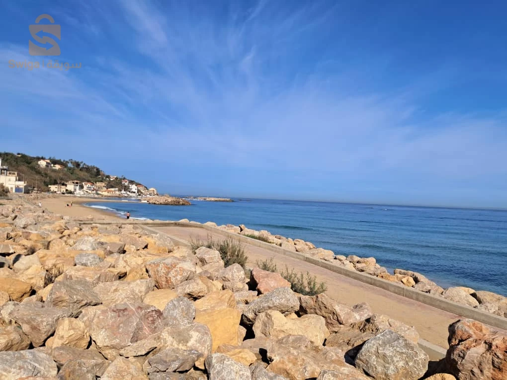 F3 + box de stationnement 🔑sous-sol ✨️endroit stratégique Alger-plage 🌊Bordj el bahri