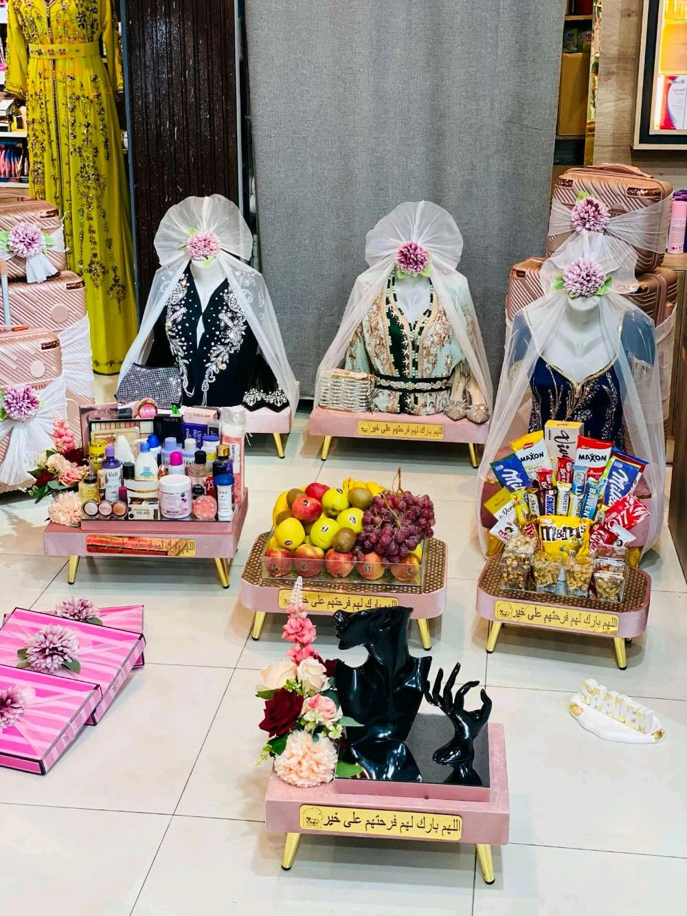 بيع هدايا رجالية وإنسانية بازار سعدين للهدايا مقابل خضار الرمال