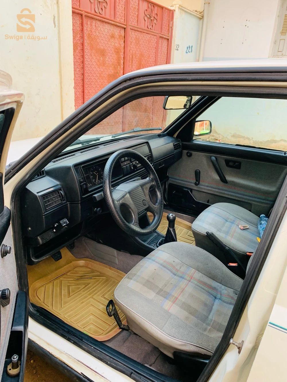 golf 2 zéro peinture sauf quelques retouches salon comme neuf états comme neuf