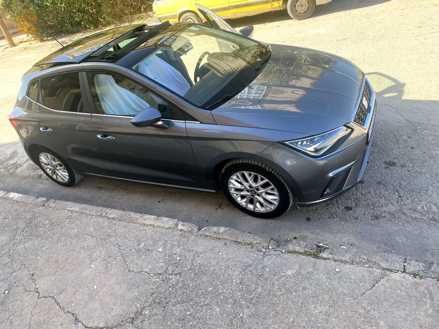 je mis en vent une très belle ibiza 2018 la high plus avec GPL installé récemment septembre 2024