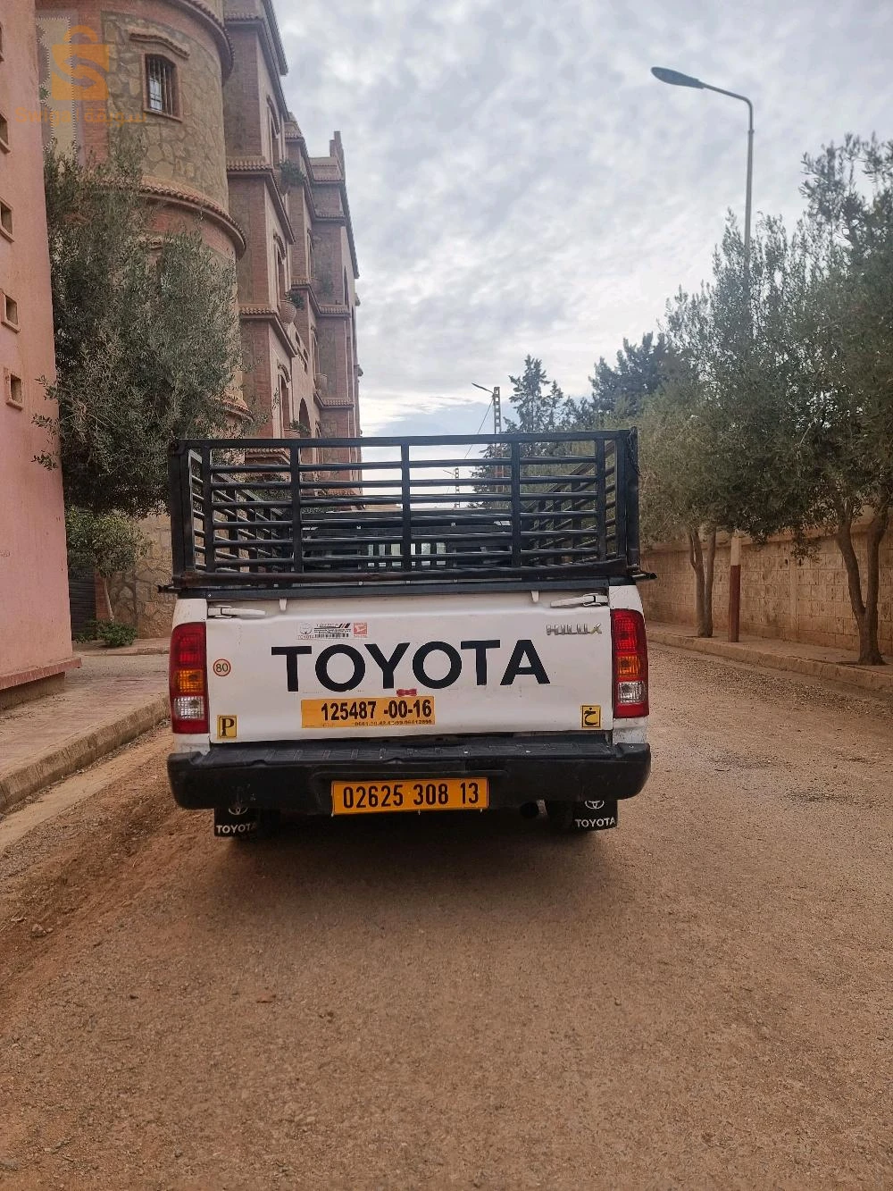 hilux Toyota