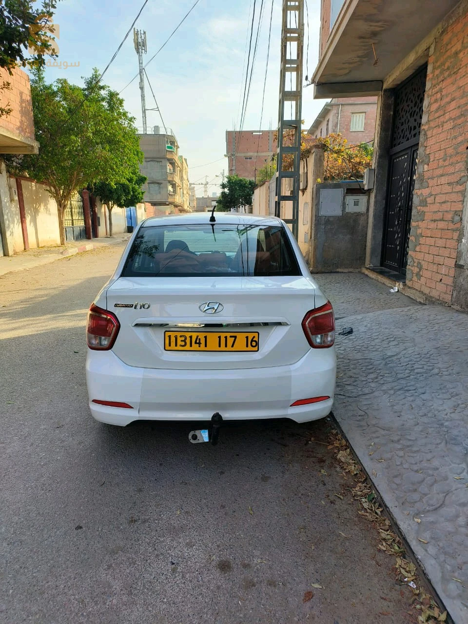 للبيع