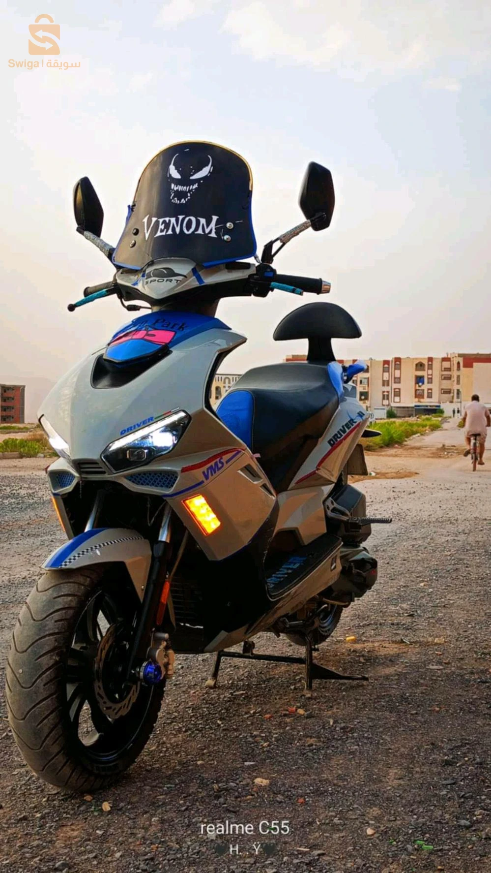 Vms Draiver 2023
ماشية 22 الف 
وراقيها صافين
باطري جديدة 
بنو اريار جديد 
فيها خبشات في لكاريناج 
موطو اميزو بروميار ما 
طالب 22 وفيها مساعدة