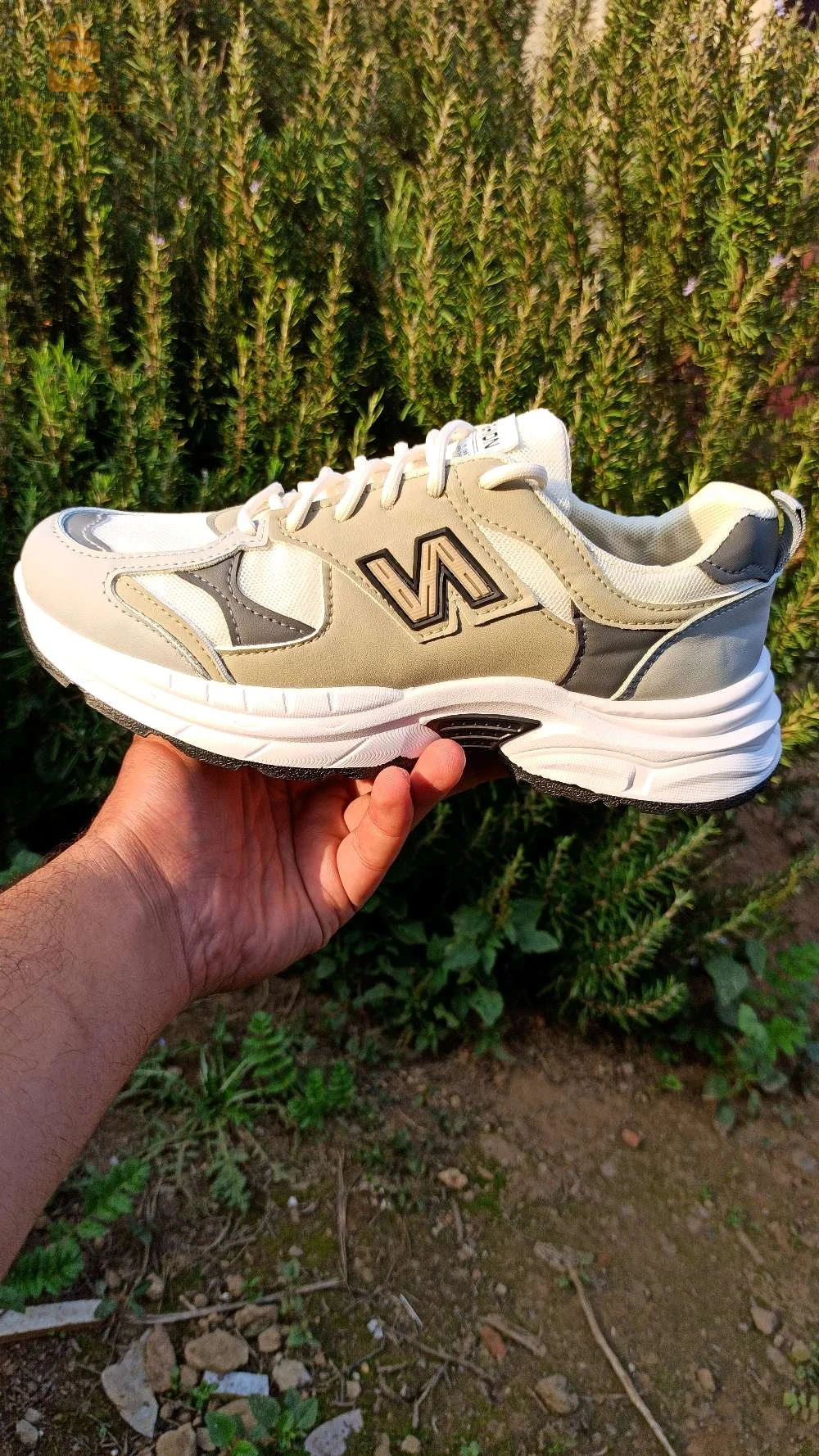 حذاء رياضي 
basket new balance