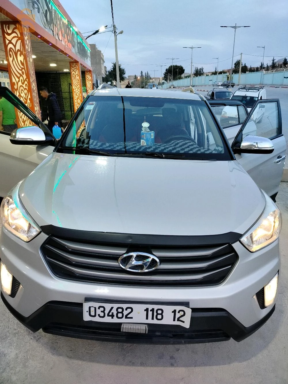 سيارة نظيفة مشاءالله