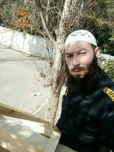 تركيب القرميد و الأسقف الخشبية و إعادة الترميم مع إمكانية التنقل بين الولايات 0781815912