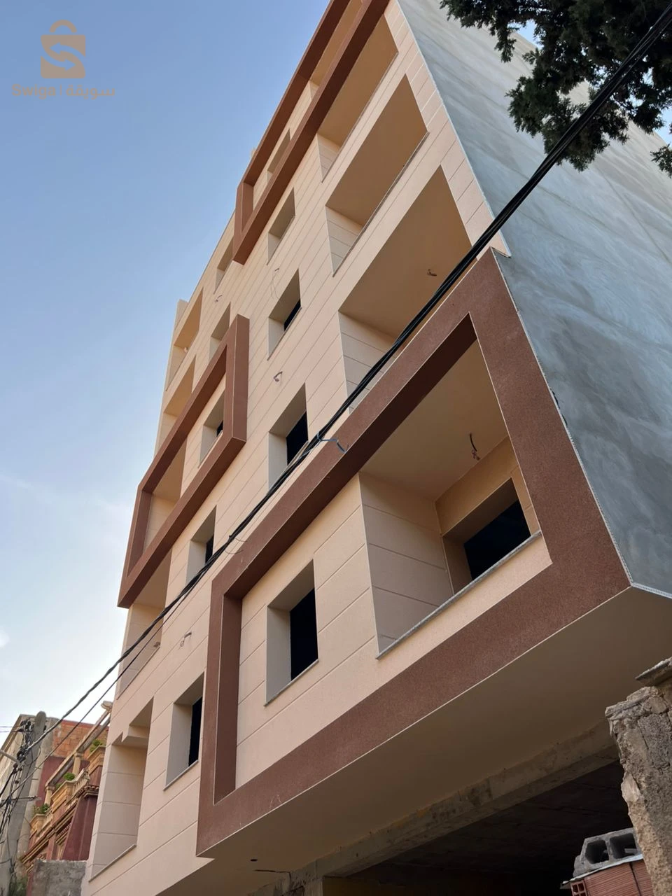 نوفر لكم شقق f4 semi fini