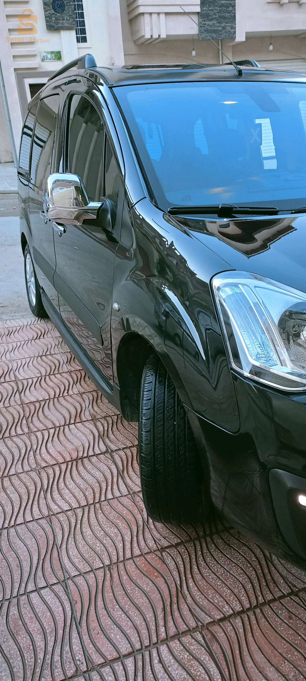Citroën berlingo Fransawi 2017 la tout machi 185000
