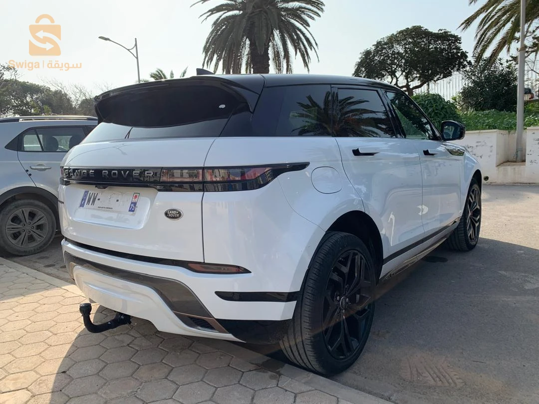 voiture neuf 
zéro problème 
moteur suspension la tôle toute neuf