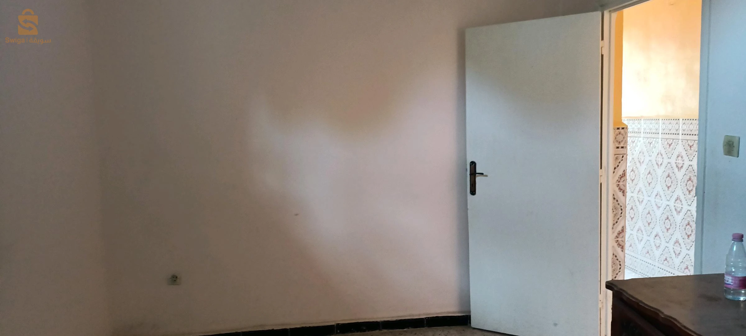 شقة للبيع وسط بلدية العنصر