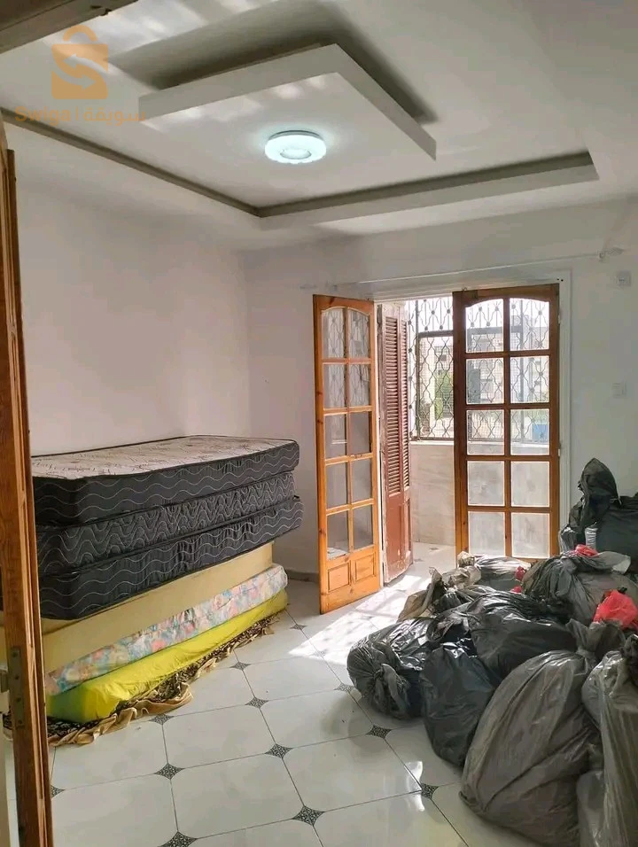 🔵 مكتب اعمال لامية  يعرض عليكم شقة للبيع :
💎 نوع الشقة : ف2
💎 الطابق : الأول
💎 المكان : حي السونطراك مطلة على البولفار المؤدي لبومرشي
💎 المساحة : 52م²
💎 حالة الشقة : مخدومة مشاء الله  ( لانسطالاسيون تاع الشوفاج سونطرال مخدومة خصها شوديارا وليزيليمون )
💎 الوثائق : عقد + دفتر عقاري 📘

♦ المهتم يمكنه الاتصال علي صفحتي