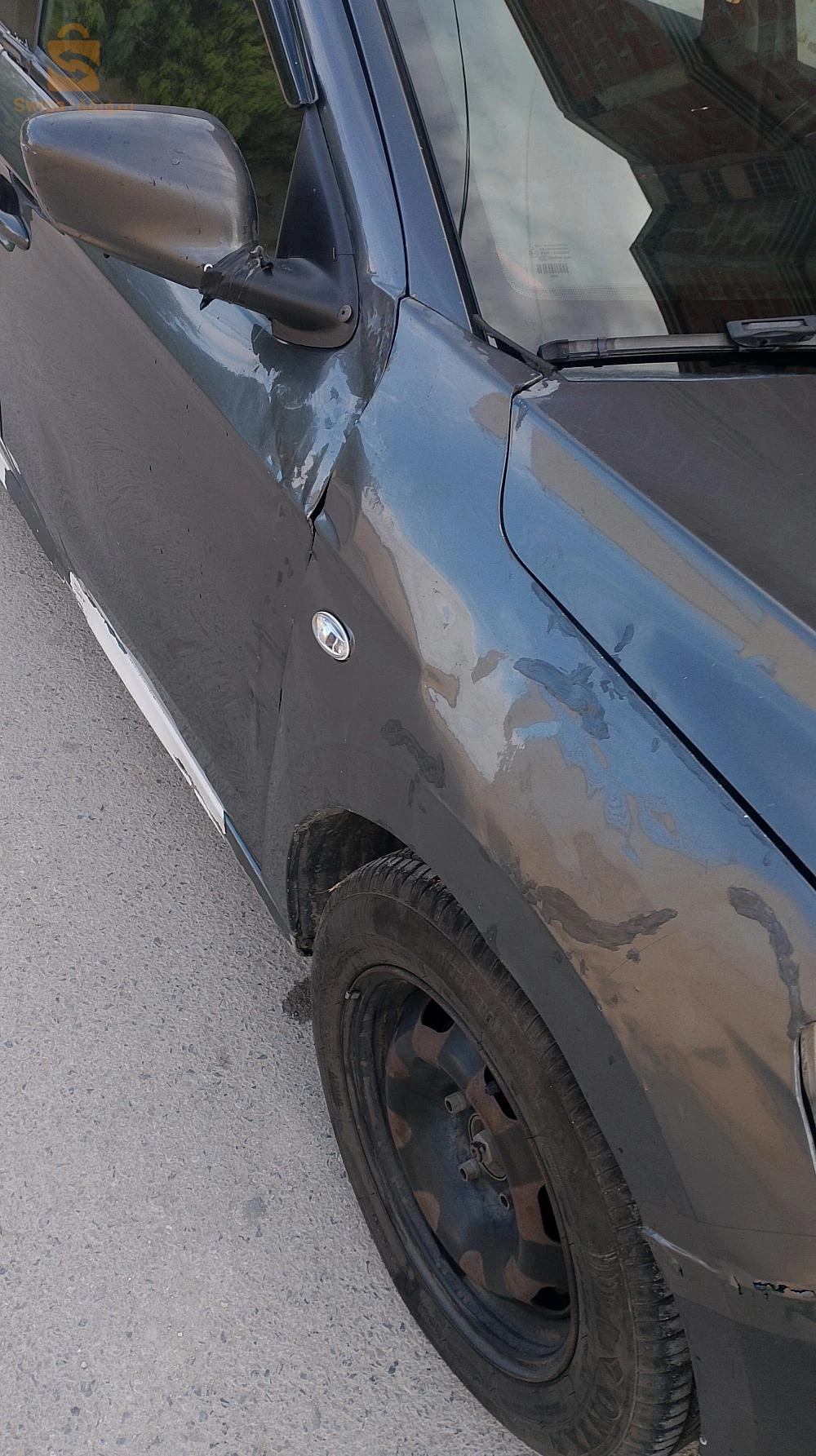 فيها لي فروا و نص امال مخدوم مستيك متور مريفيزي مازالت  ترودي بنوات جدد بطارية جديدة بابيون جديد