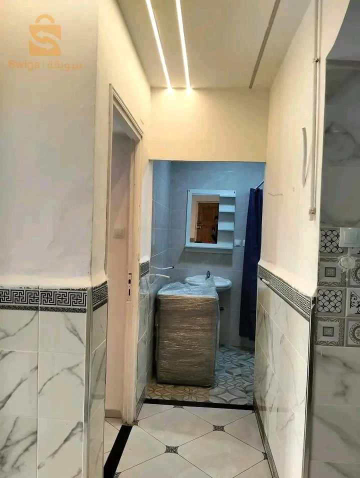 🔵 مكتب اعمال لامية  يعرض عليكم شقة للبيع :
💎 نوع الشقة : ف2
💎 الطابق : الأول
💎 المكان : حي السونطراك مطلة على البولفار المؤدي لبومرشي
💎 المساحة : 52م²
💎 حالة الشقة : مخدومة مشاء الله  ( لانسطالاسيون تاع الشوفاج سونطرال مخدومة خصها شوديارا وليزيليمون )
💎 الوثائق : عقد + دفتر عقاري 📘

♦ المهتم يمكنه الاتصال علي صفحتي