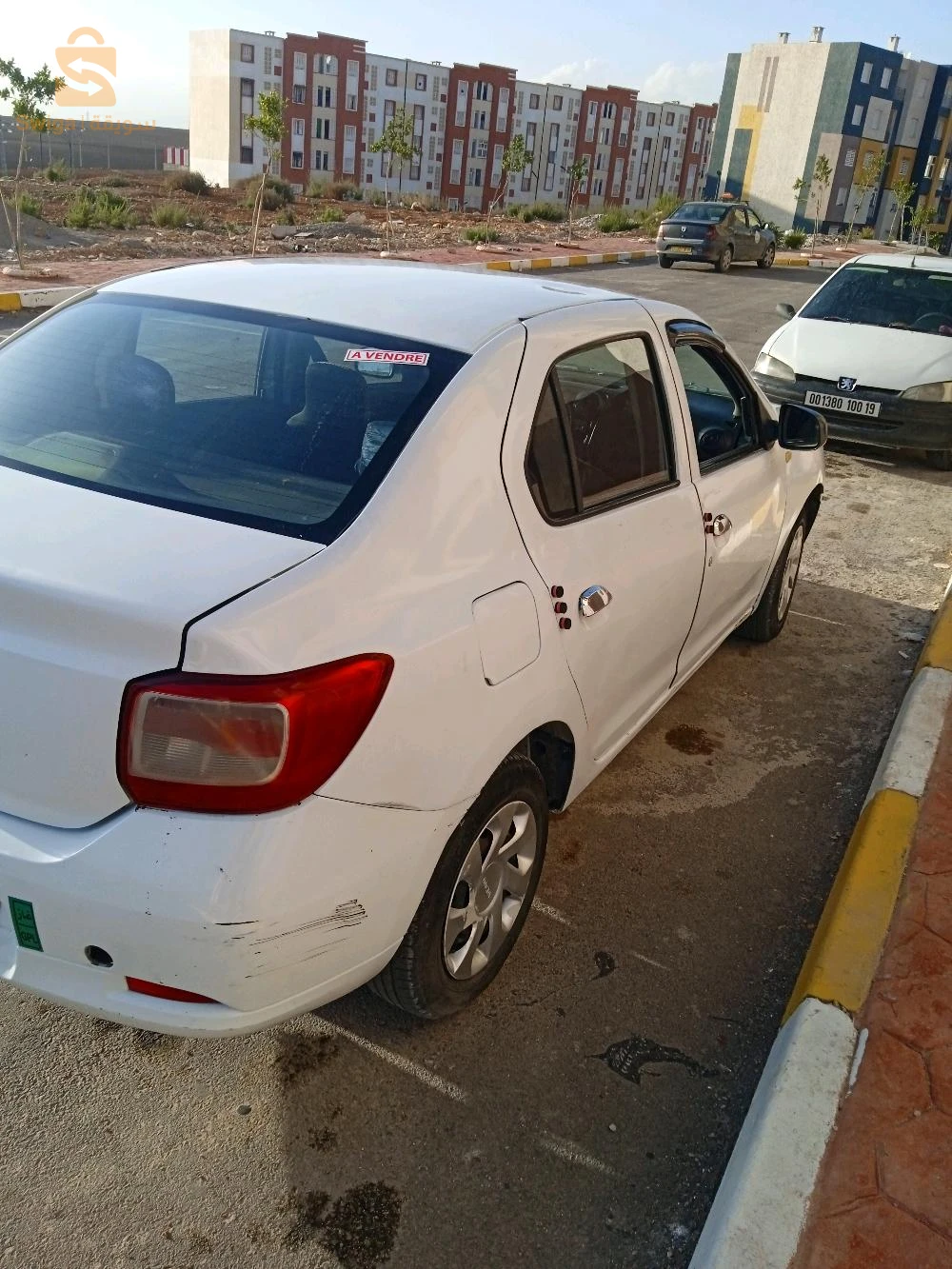 داسيا لوقان 2015