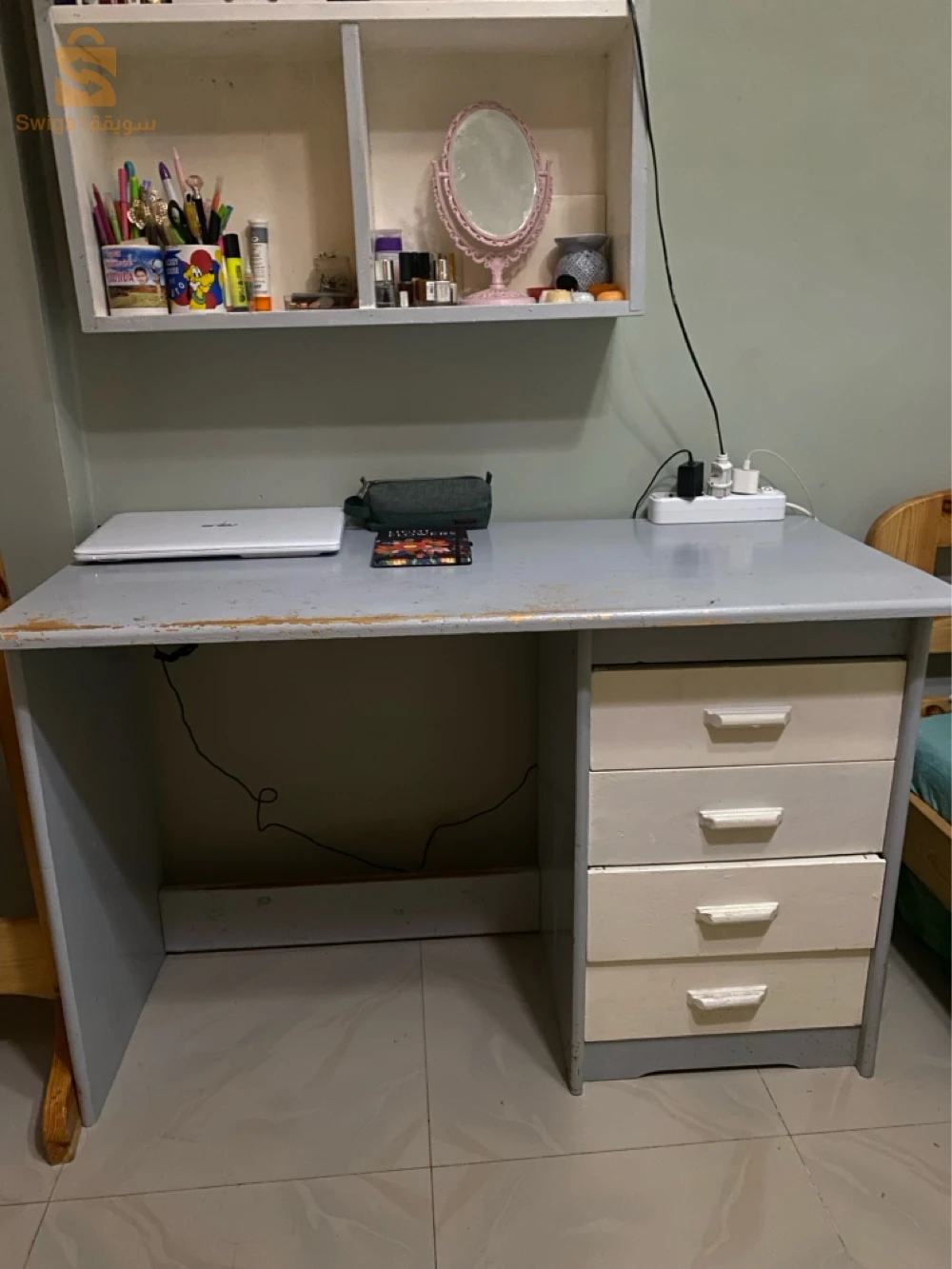 Bureau +element