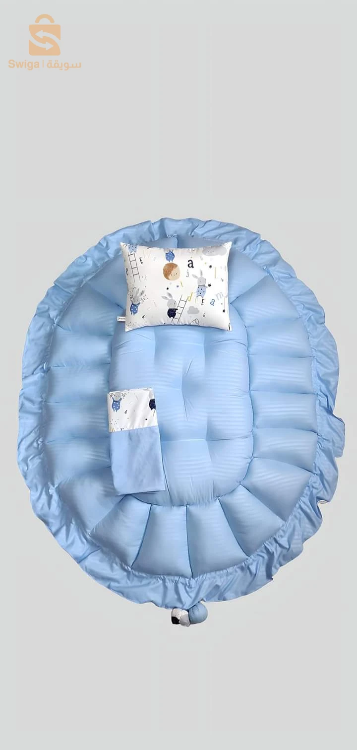 السرير المحمول بيضاوي الشكل الخاص بالأطفال 🤍💙 Oval baby nest portable bed 🤍

#bebe #trousseau #bebeboys #bleu