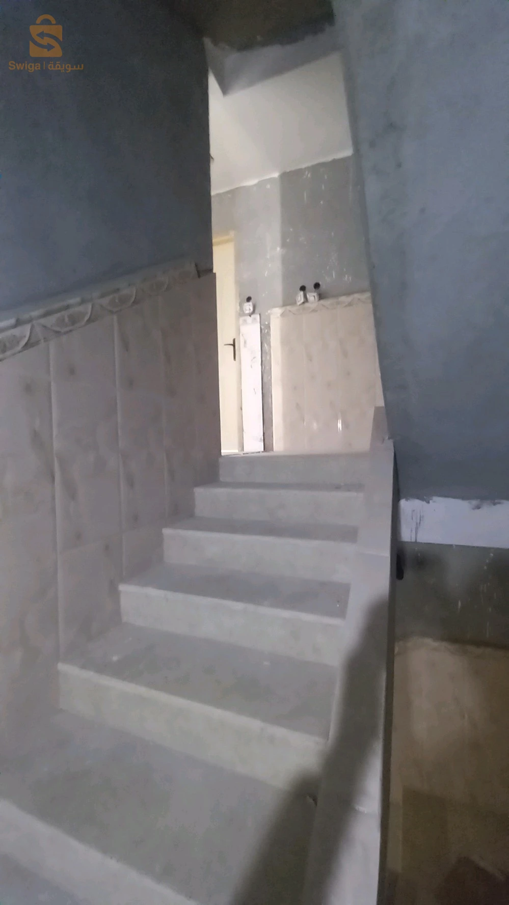 Villa à vendre à khraissia r+3  107m avec act
1ère étage f2
2ème étage f2
3ème étage f2
Plus terrasse