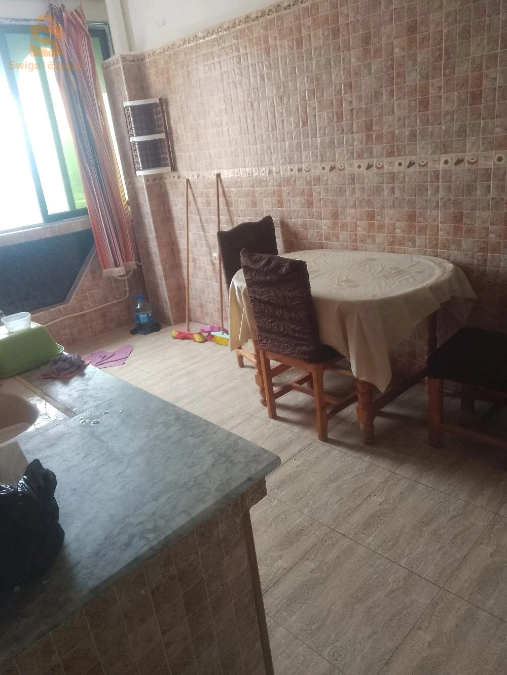 حي 550مسكن عمارة 14 حراثن جيجل