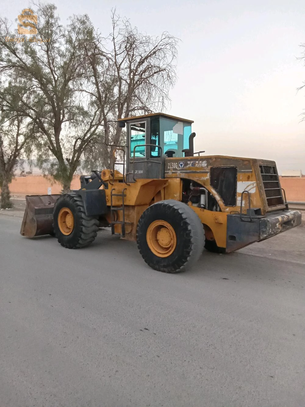 شارجور xcmg متور كيميس باطة زداف كلش مارش من نهارك خدام و معها زوج بنوات اكاس