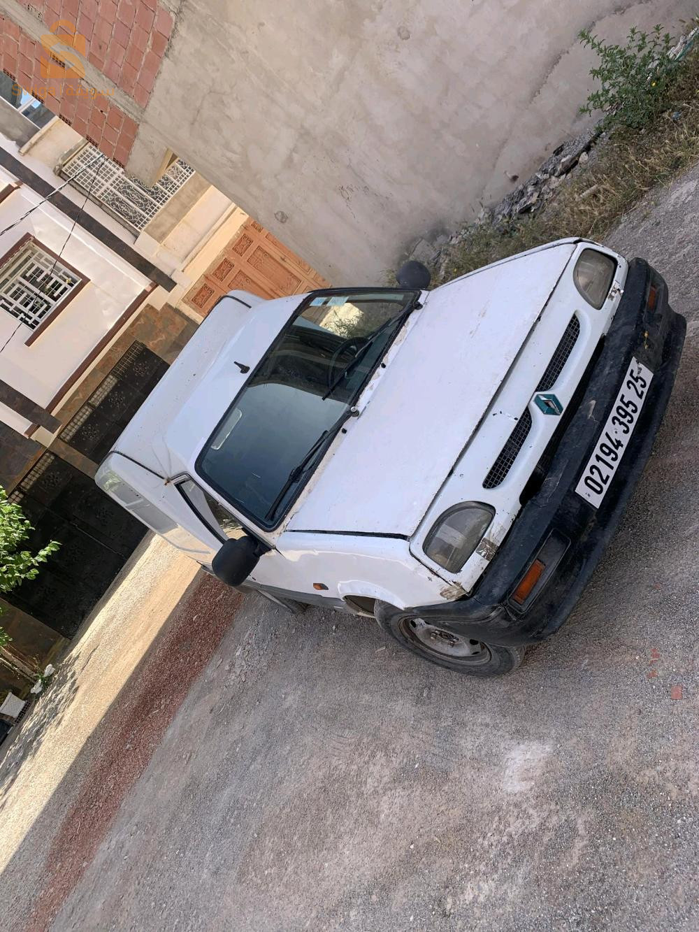 سيارة تع خدمة طولة نظيفة لال وكابو