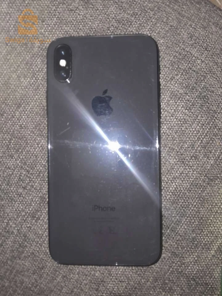 iPhone 7aba n9iya iPhone X