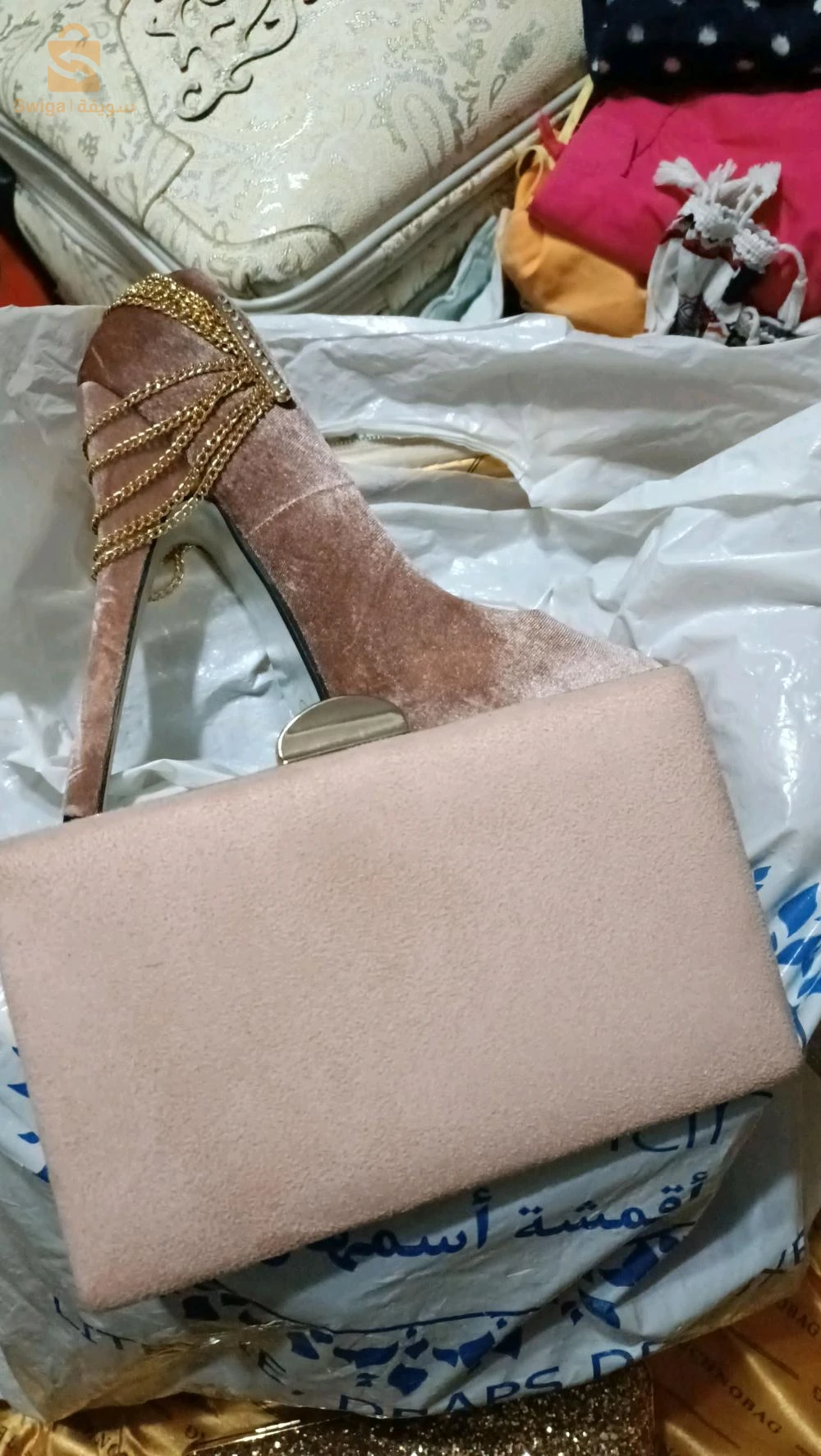 chaussures avec pochette tesdira