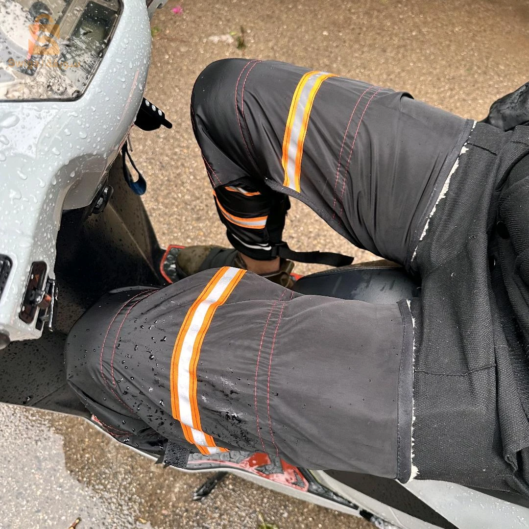 Jambières genou Imperméable Protection de Moto – طماق الركبة لسائقي دراجات النارية المقاومة للماء والرياح