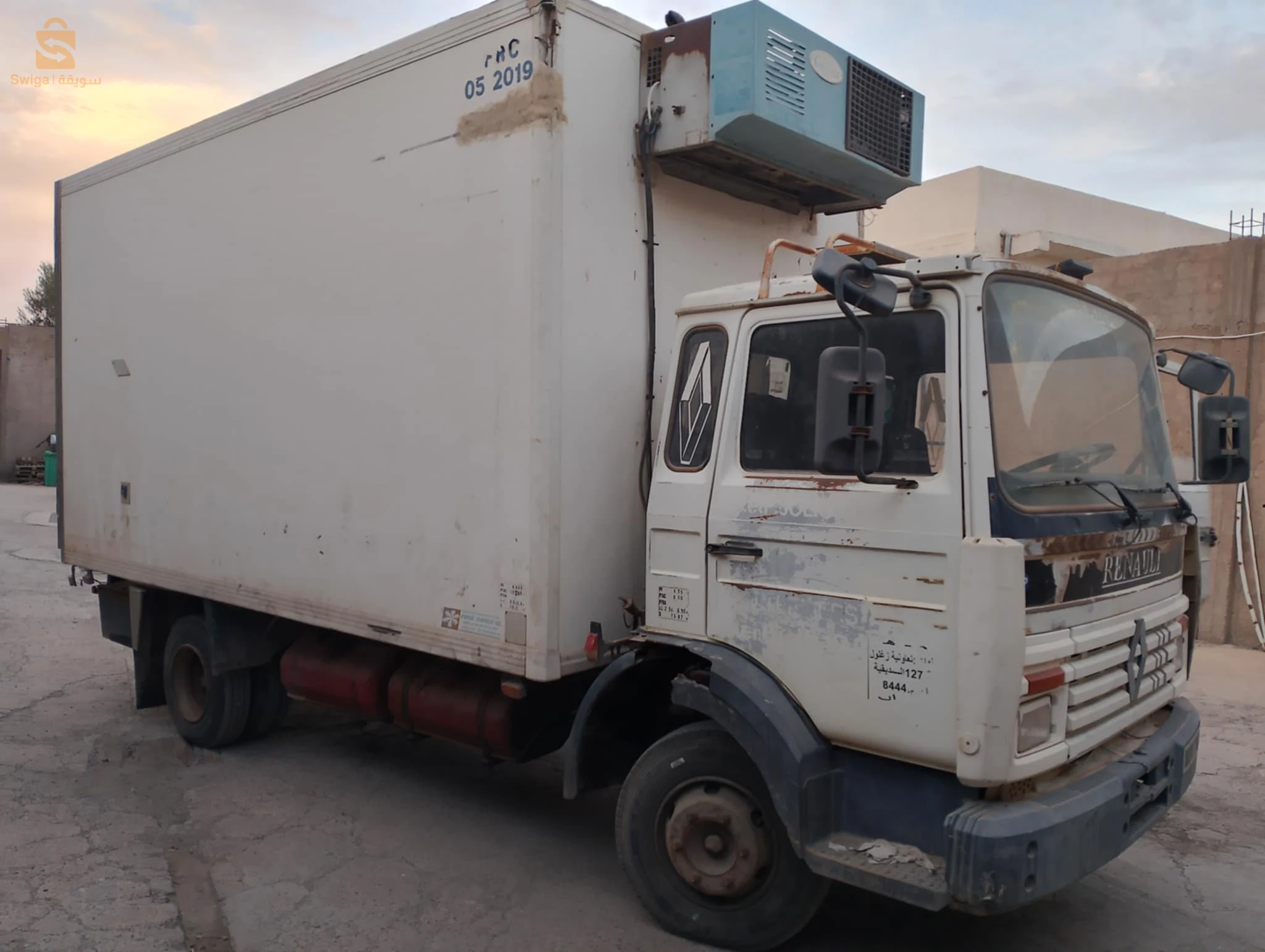 camion Renault S 120
