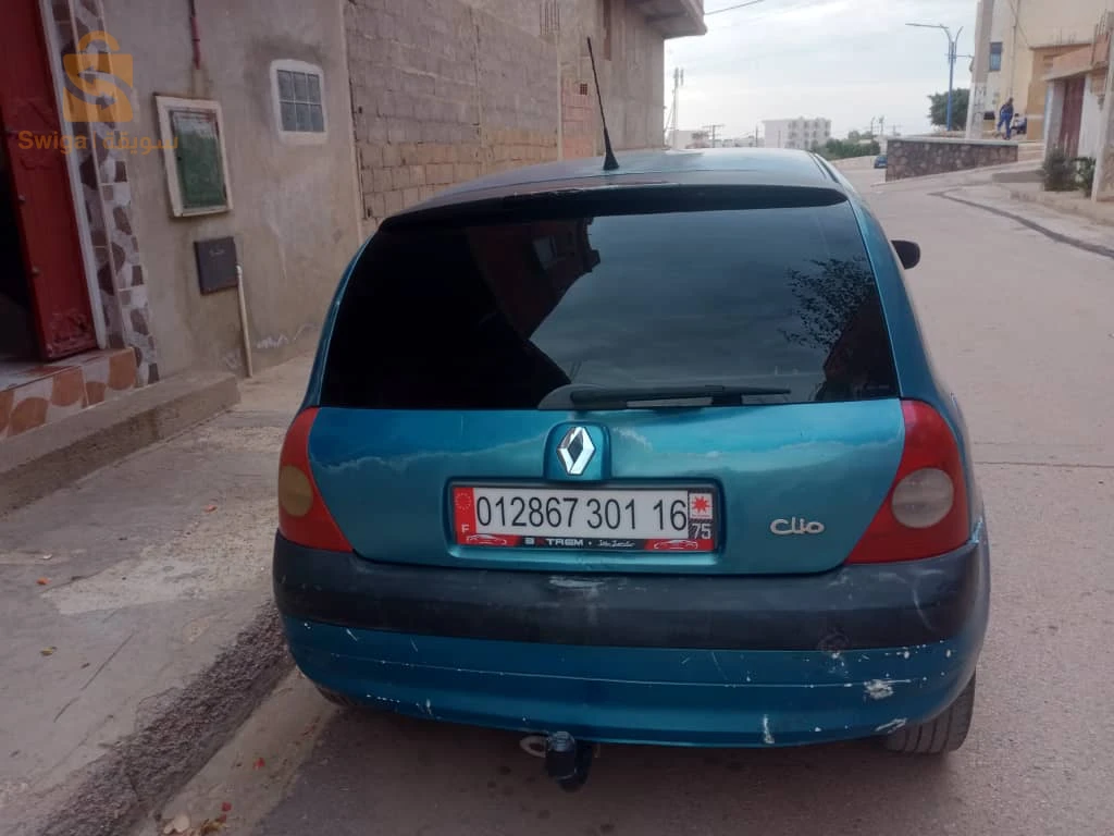 Clio 2 2001
