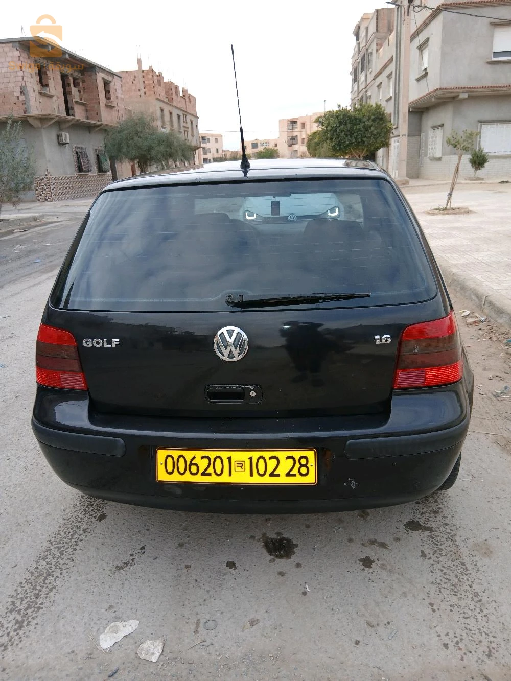 للبيع