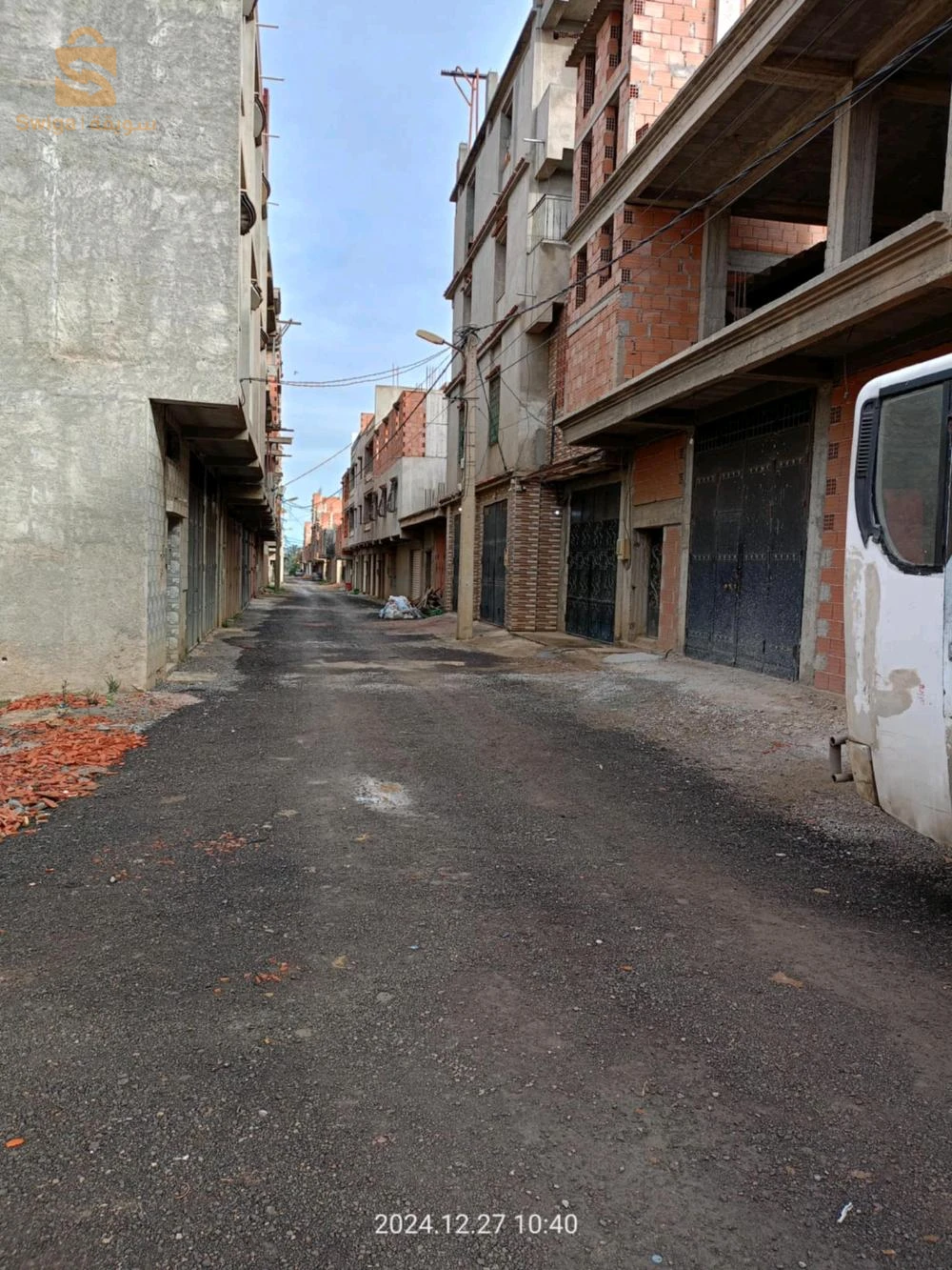 منزل 🏠للبيع في 🔴بلدية بوقرة 🔴حي لعبازيز 🔴يتوفر على ماء وغاز و كهرباء و قنوات صرف صحي 
وثائق 📑عقد ملكية🗃️ كتاب عند الموثق📝 قريب من المدرسة🏫 وبوسطة🏪 ومشروع مسجد🕌 خلف المنزل 
لي استفسار 0775851159📱