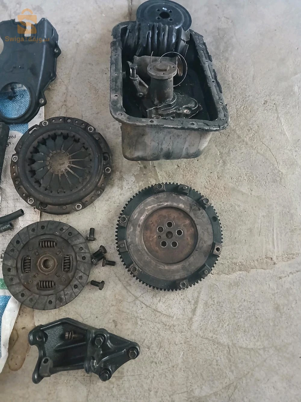 فربروكة اتوس كانت std كود دوروجين رديتها انا 0.25 
وكاين كارتار اتوس وكاين فولاموتور وديسك وامبرياج