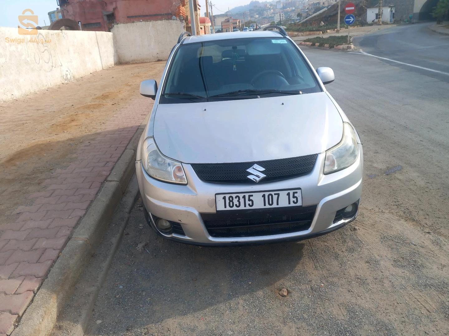 بيع سيارة susuki SX4 
vente susuki SX4 ain benian