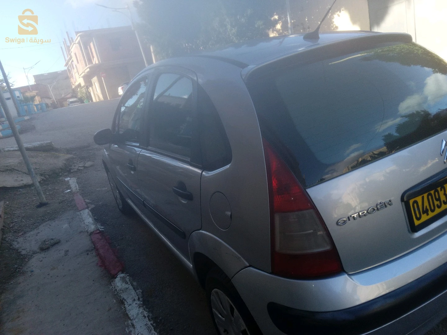 بيع c3عام 2007 اسونس محرك1.1 كاملة