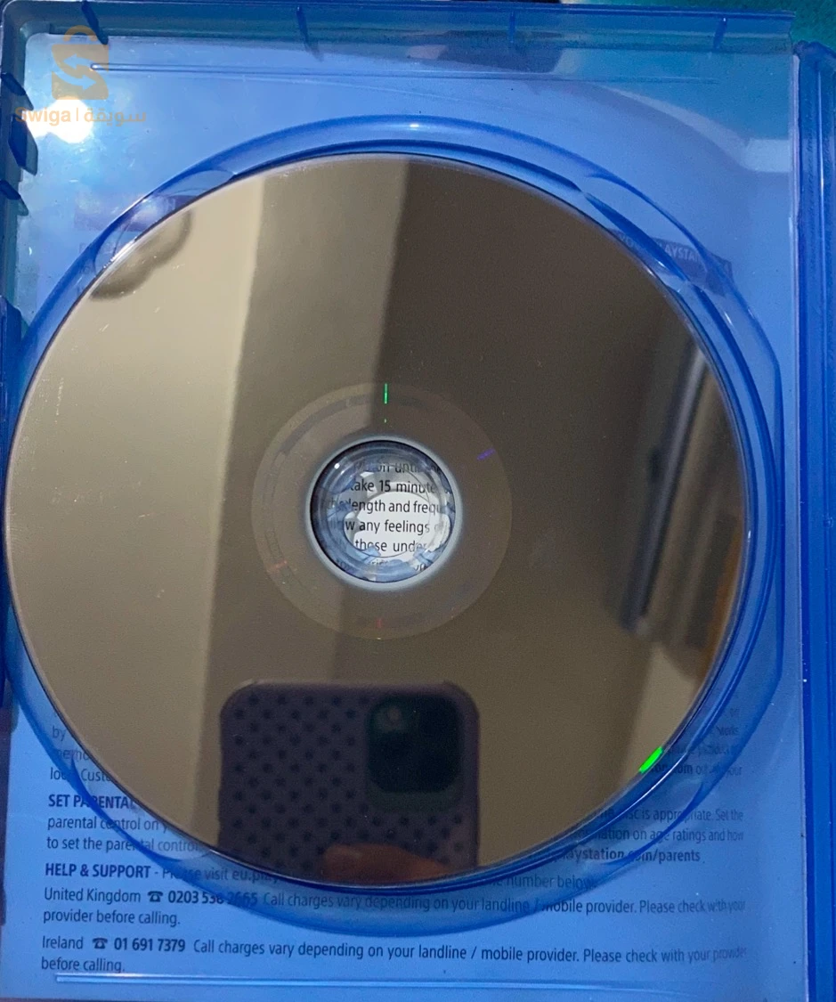 زوج سيديات fifa 22 و gta 5